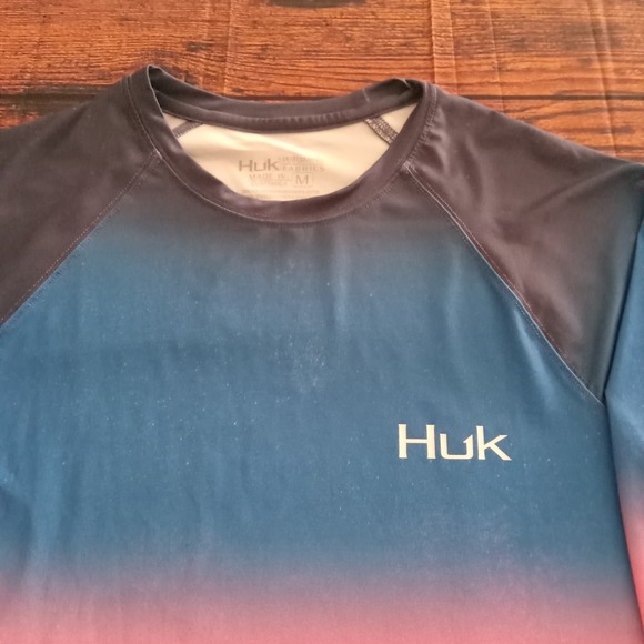 Huk Performance Long Sleeve Fishing Shirt Women's Medium Multicolor - Picture 1 of 8